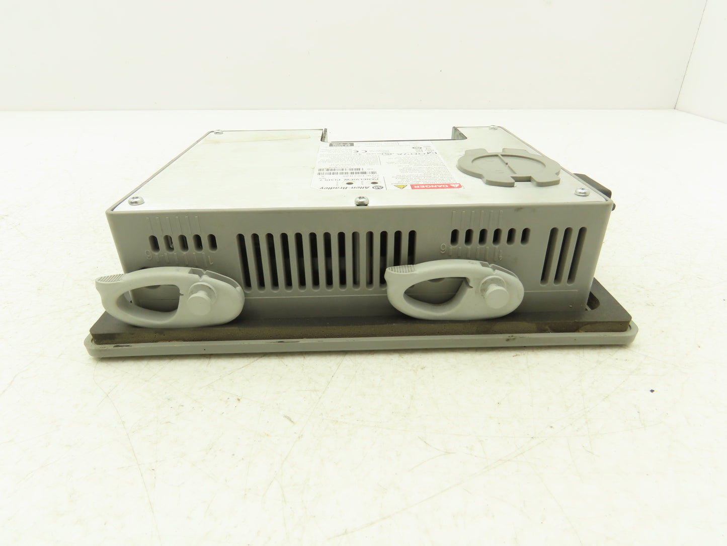 Allen Bradley 2711P-T7C21D8S PanelView Plus 7 Touch HMI 24VDC Control Panel