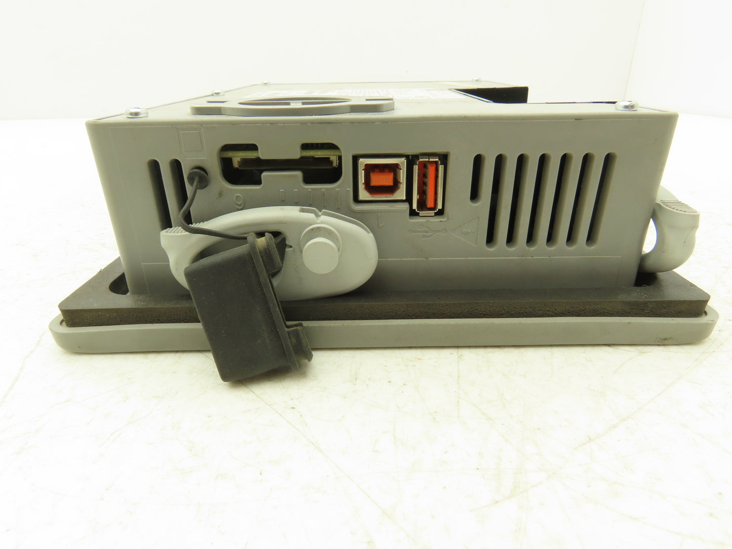 Allen Bradley 2711P-T7C21D8S PanelView Plus 7 Touch HMI 24VDC Control Panel