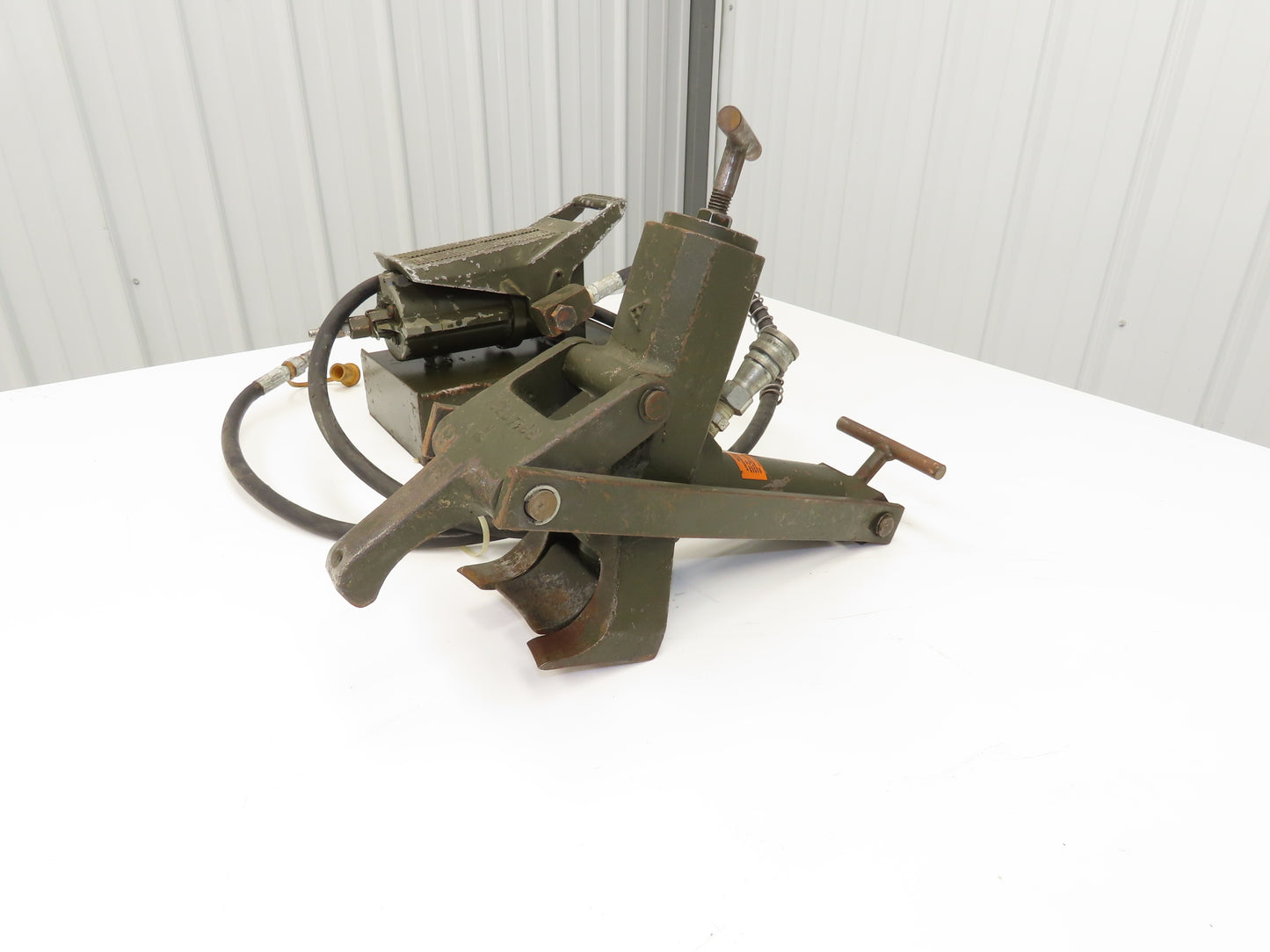 Columbus Jack T&E PD-94 Air Hydraulic Tire Changer Bead Breaker Foot Pedal Pump