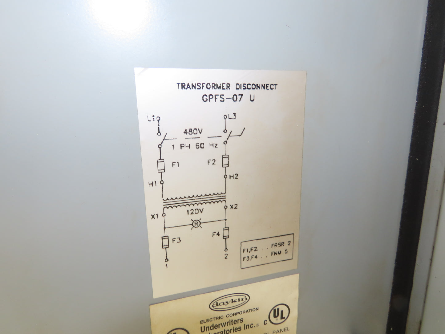 Daykin GPFS-07 U Stepdown Transformer Disconnect 500VA 1Ph HV 480V LV 120V