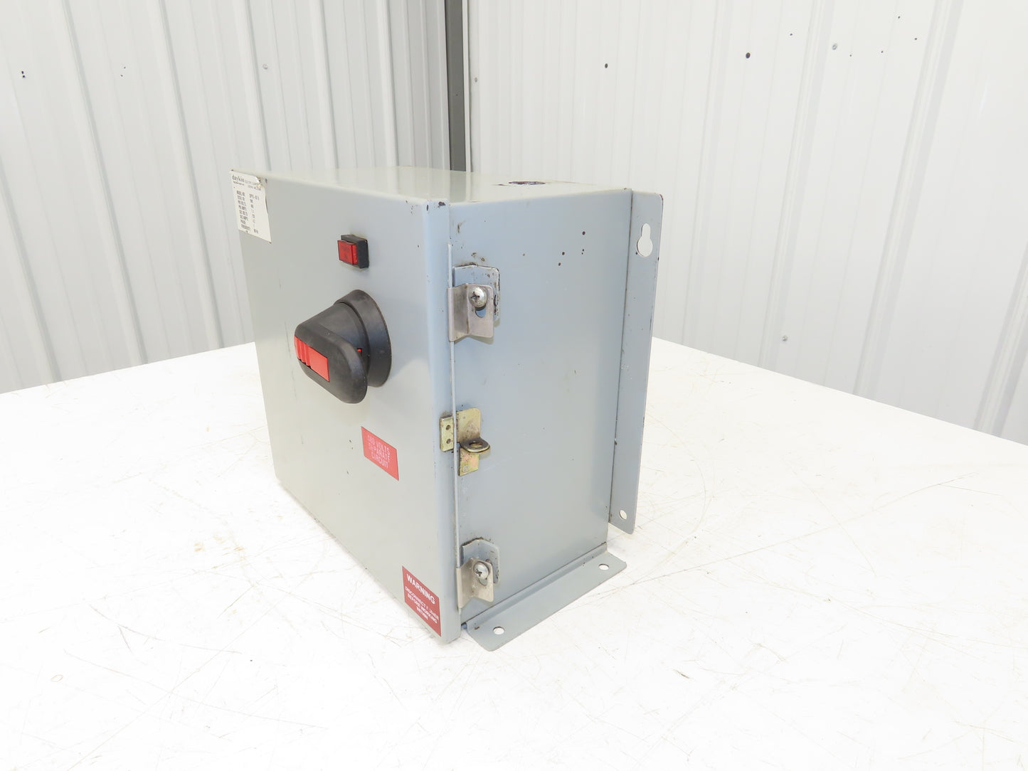 Daykin GPFS-07 U Stepdown Transformer Disconnect 500VA 1Ph HV 480V LV 120V
