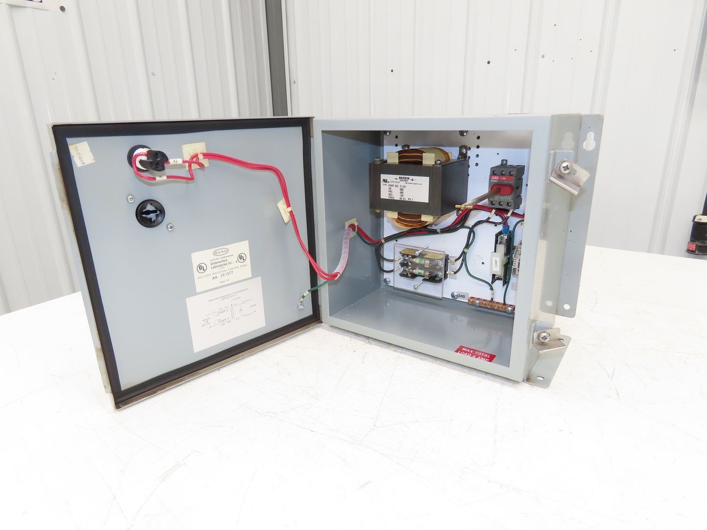 Daykin GPFS-07 U Stepdown Transformer Disconnect 500VA 1Ph HV 480V LV 120V