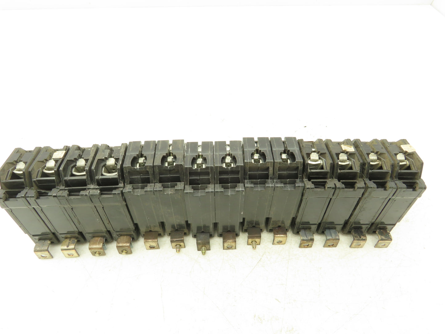 General Electric THQB2120 Bolt-On Circuit Breaker 20A 240V 2 Pole 1PH Lot of 7