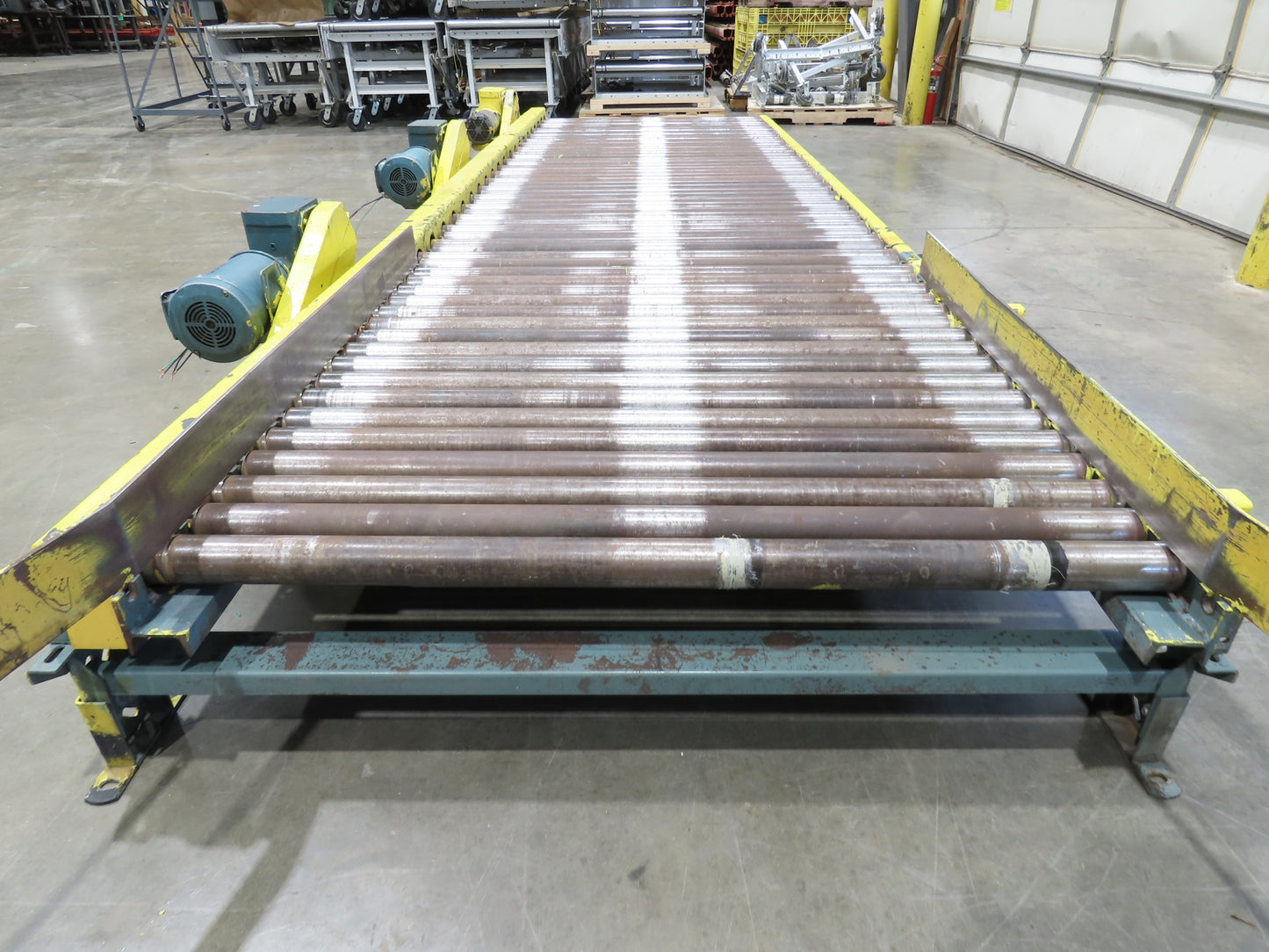 Hytrol 25-CRR 50"W x 15'L Pallet Conveyor 2.5" Roller 3PH Chain Drive 35FPM