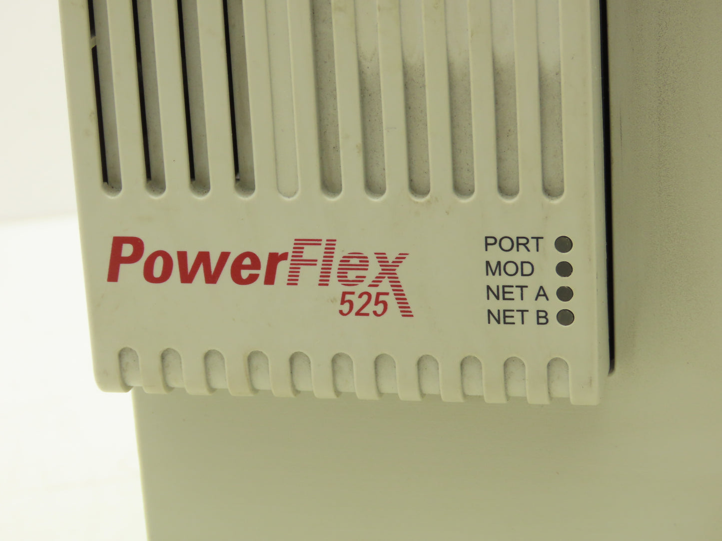 Allen Bradley 25B-D030N104 PowerFlex 525 VFD 500Hz 20Hp 460v 30A FRN 5.002 Ser A