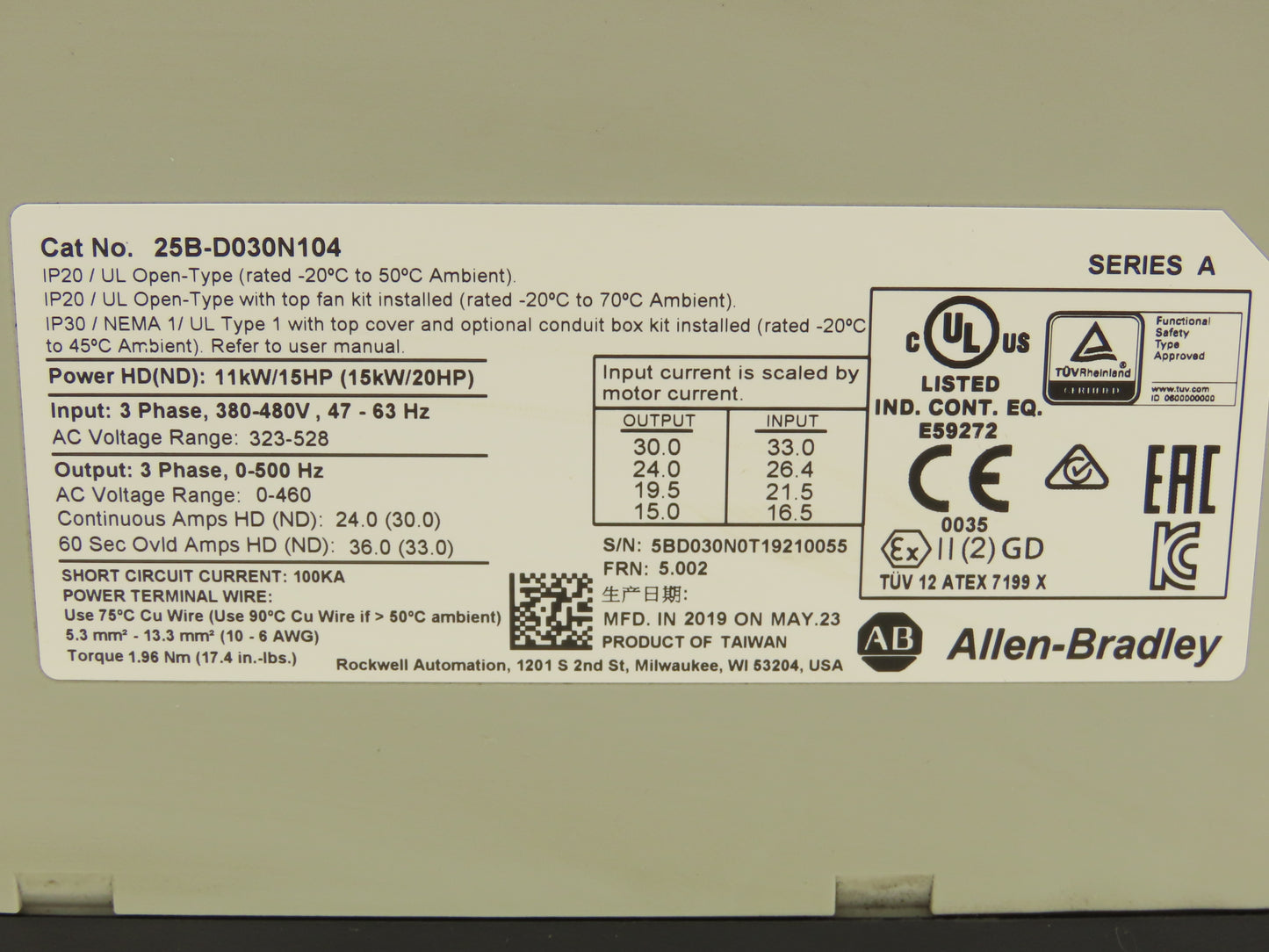 Allen Bradley 25B-D030N104 PowerFlex 525 VFD 500Hz 20Hp 460v 30A FRN 5.002 Ser A