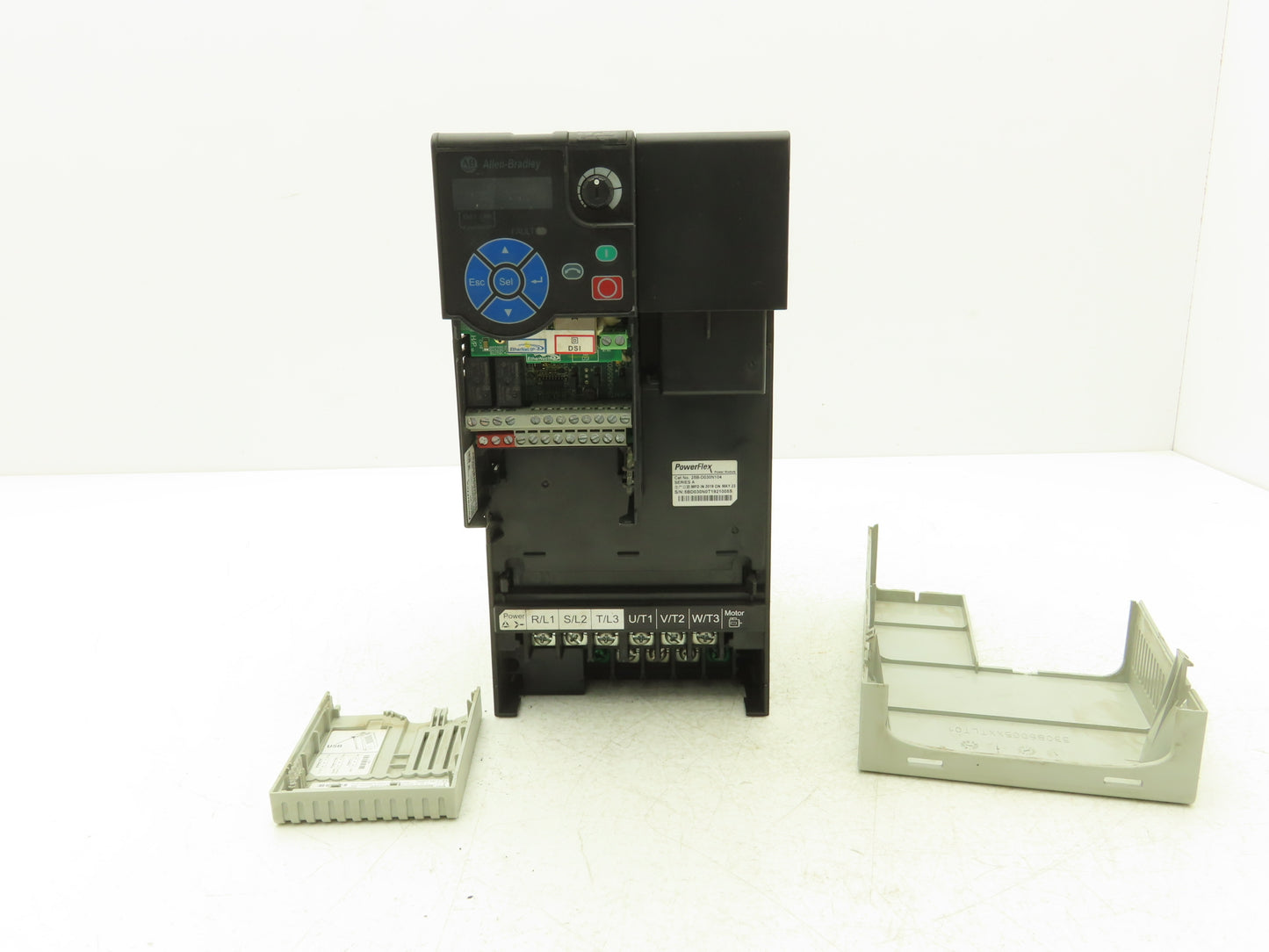 Allen Bradley 25B-D030N104 PowerFlex 525 VFD 500Hz 20Hp 460v 30A FRN 5.002 Ser A
