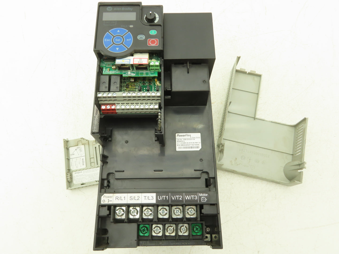 Allen Bradley 25B-D030N104 PowerFlex 525 VFD 500Hz 20Hp 460v 30A FRN 5.002 Ser A
