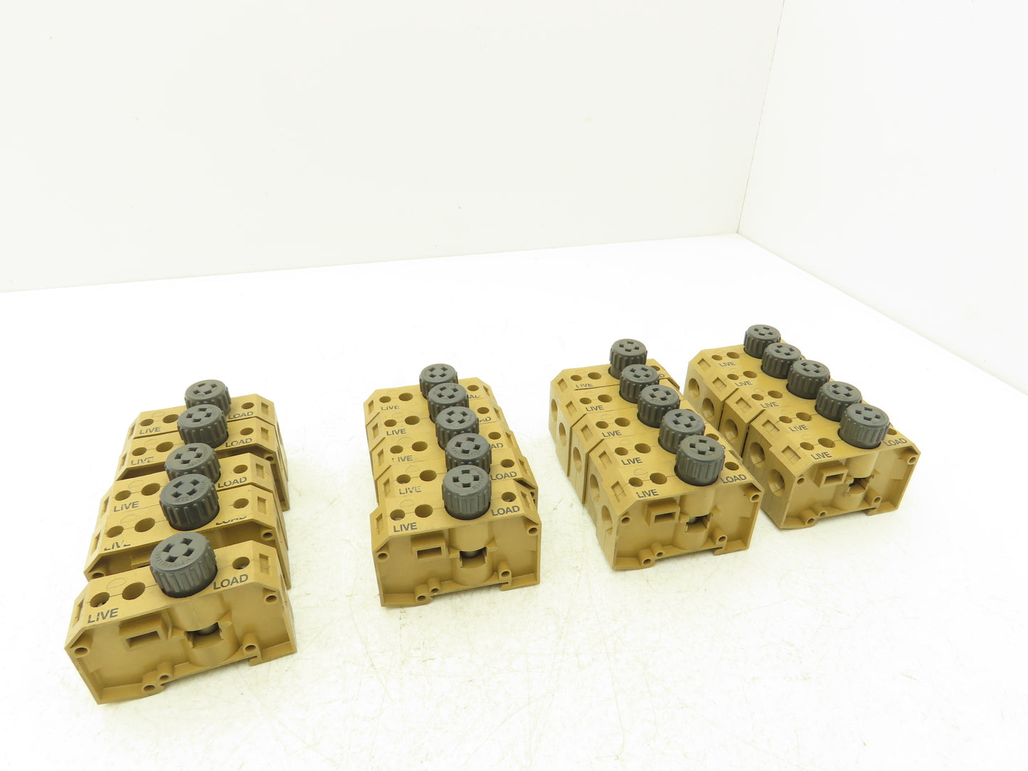 Weidmuller SAKS 4/35 Terminal Block Fuse Holder 380V 10mm Squared 16A Lot of 20