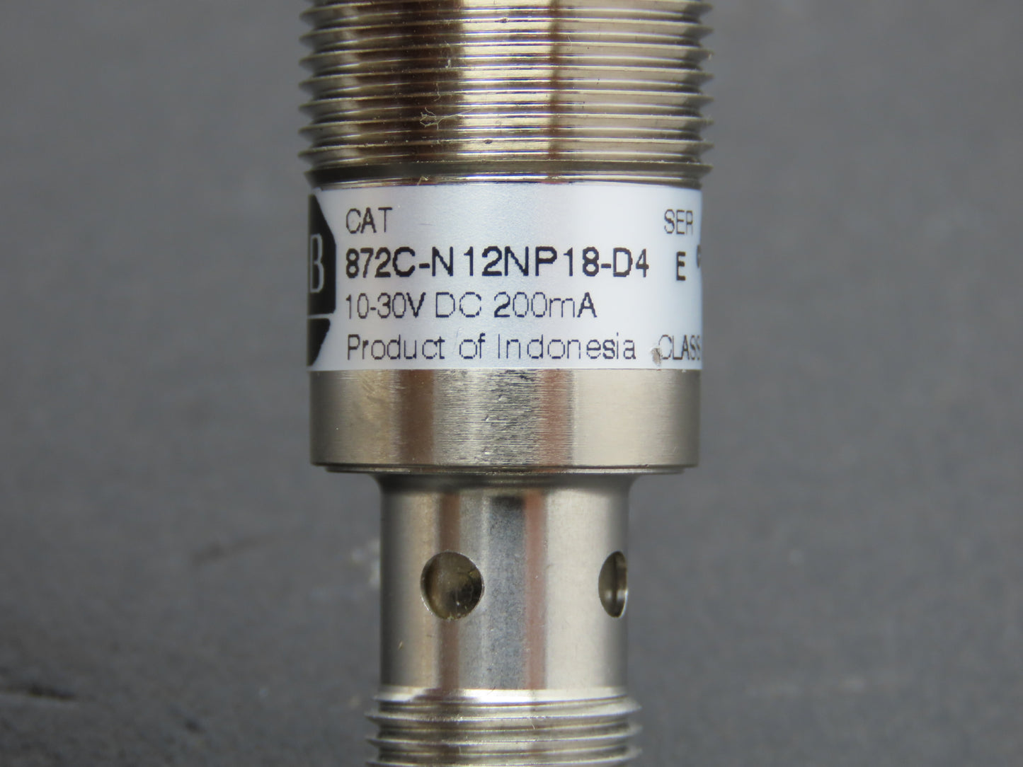 Allen Bradley 872C-N12NP18-D4 18mm Barrel Inductive Proximity Sensor 10-30VDC