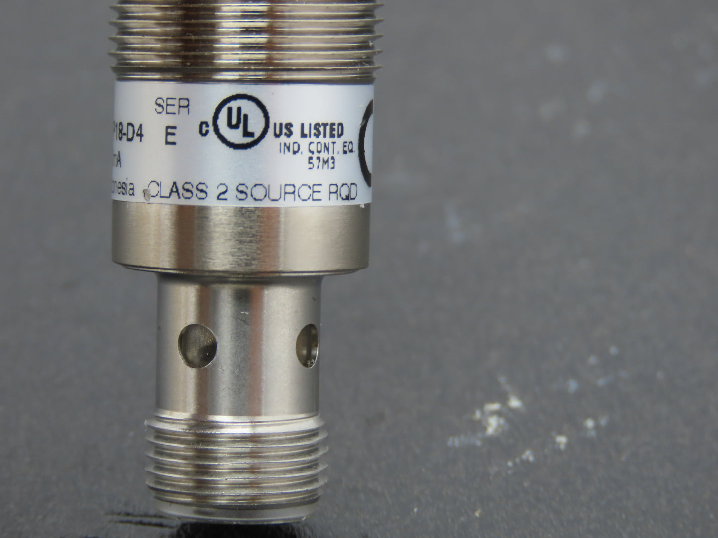 Allen Bradley 872C-N12NP18-D4 18mm Barrel Inductive Proximity Sensor 10-30VDC