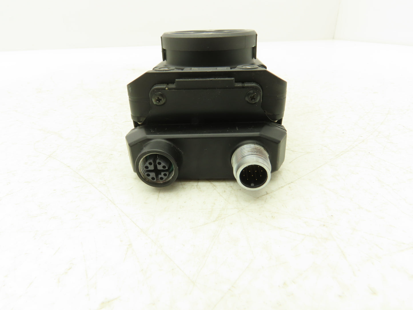 Keyence IV3-500CA Auto-Focus Color Smart Camera 50mm+ Distance 24VDC IP67