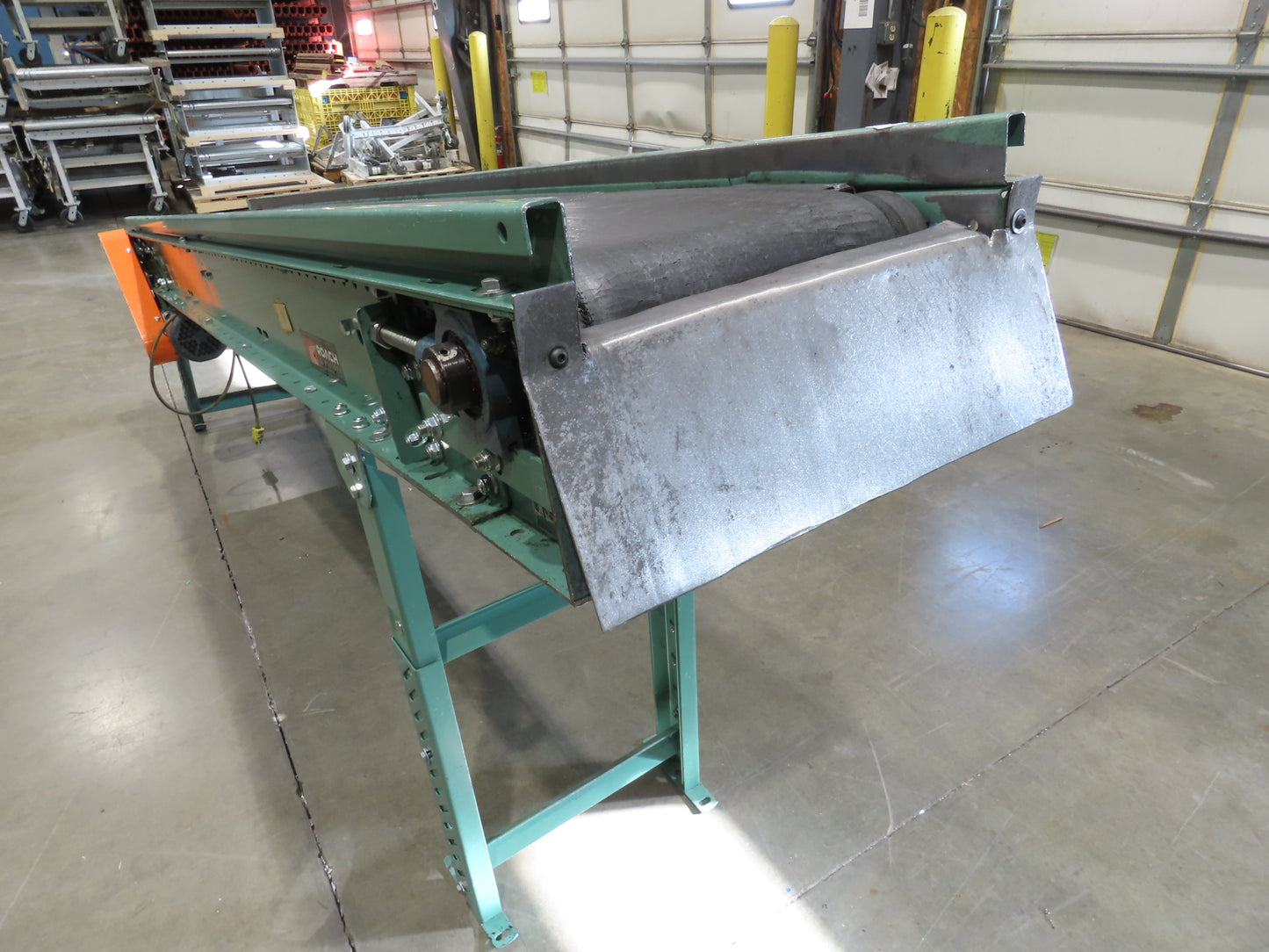 Roach 18"x 10' Slider Bed Incline Conveyor 11.5"Belt 115V 1PH 56FPM 29-45"H