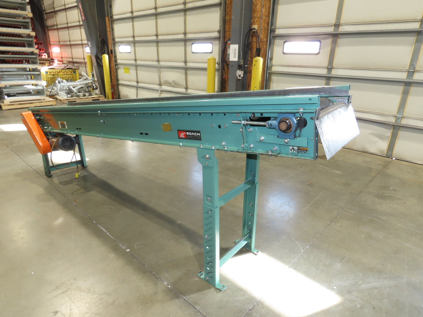 Roach 18"x 10' Slider Bed Incline Conveyor 11.5"Belt 115V 1PH 56FPM 29-45"H