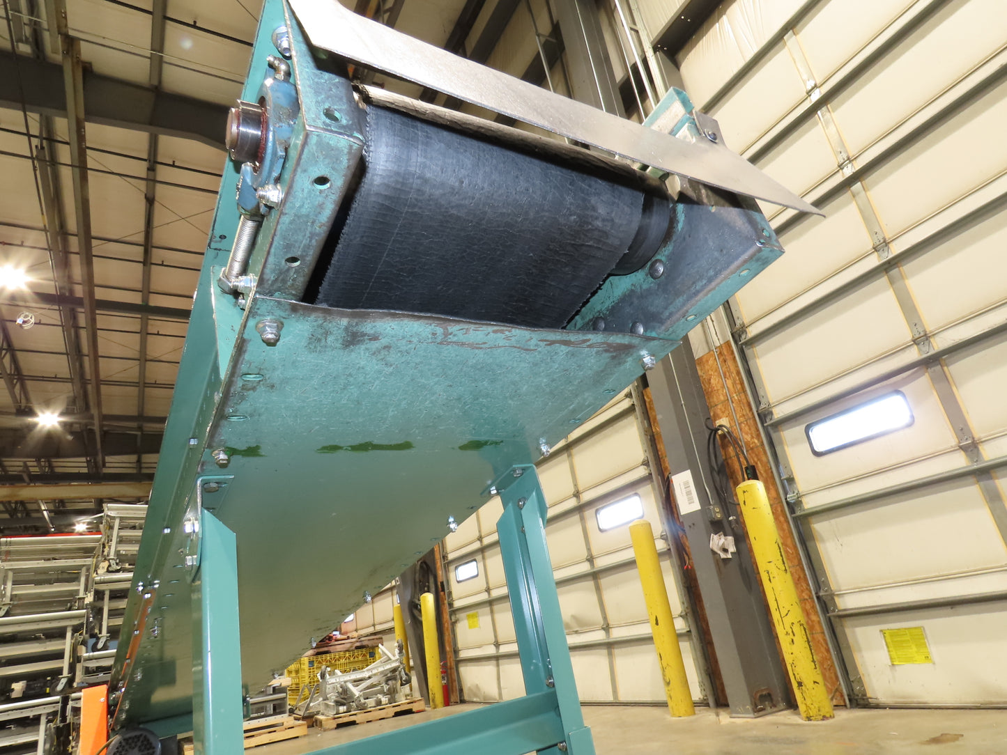 Roach 18"x 10' Slider Bed Incline Conveyor 11.5"Belt 115V 1PH 56FPM 29-45"H