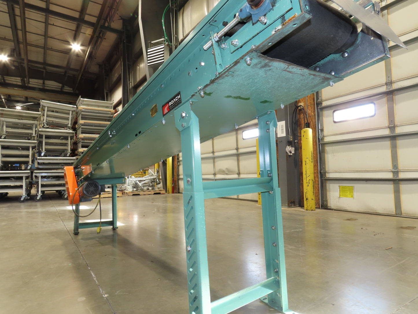 Roach 18"x 10' Slider Bed Incline Conveyor 11.5"Belt 115V 1PH 56FPM 29-45"H