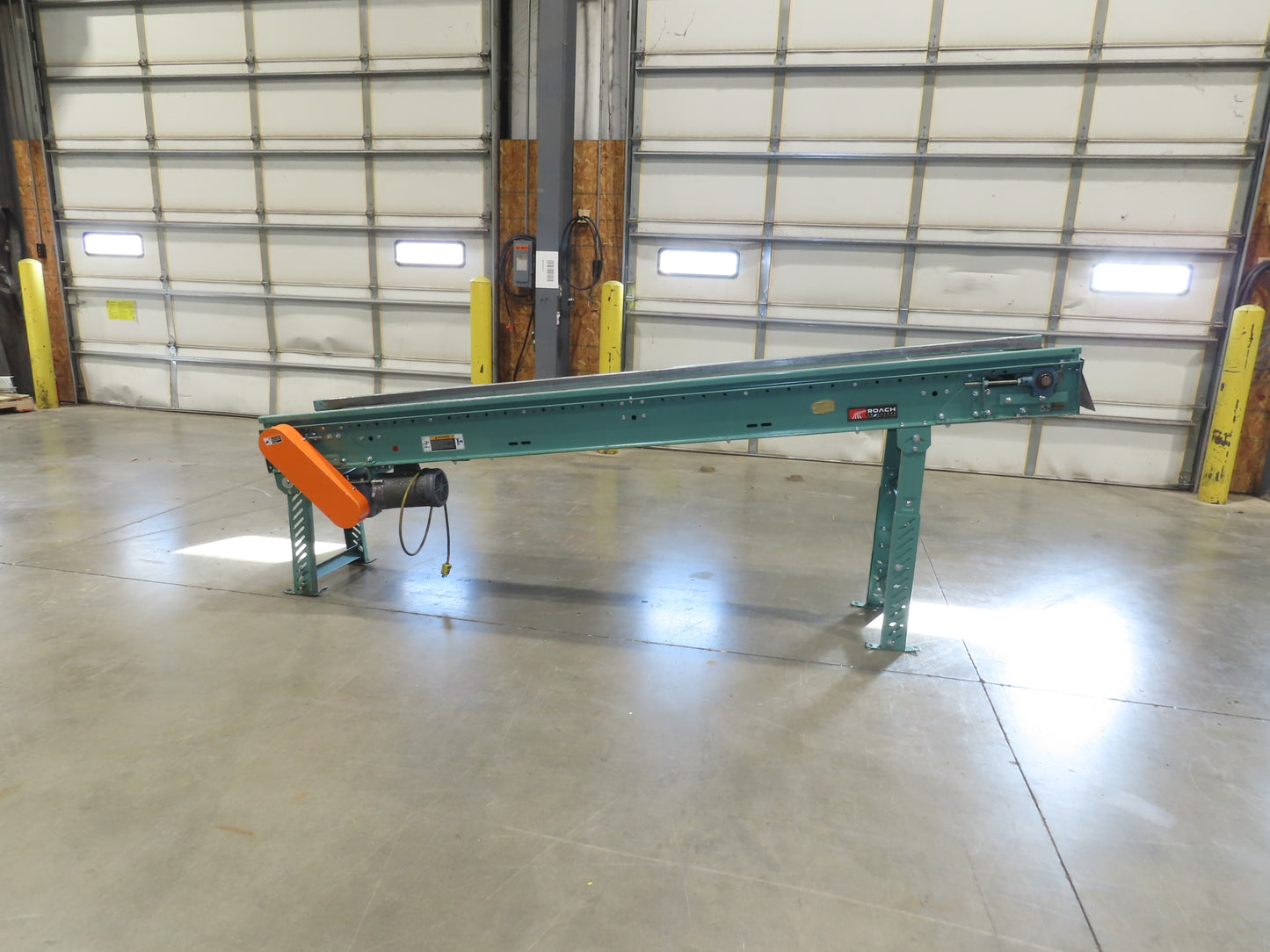 Roach 18"x 10' Slider Bed Incline Conveyor 11.5"Belt 115V 1PH 56FPM 29-45"H