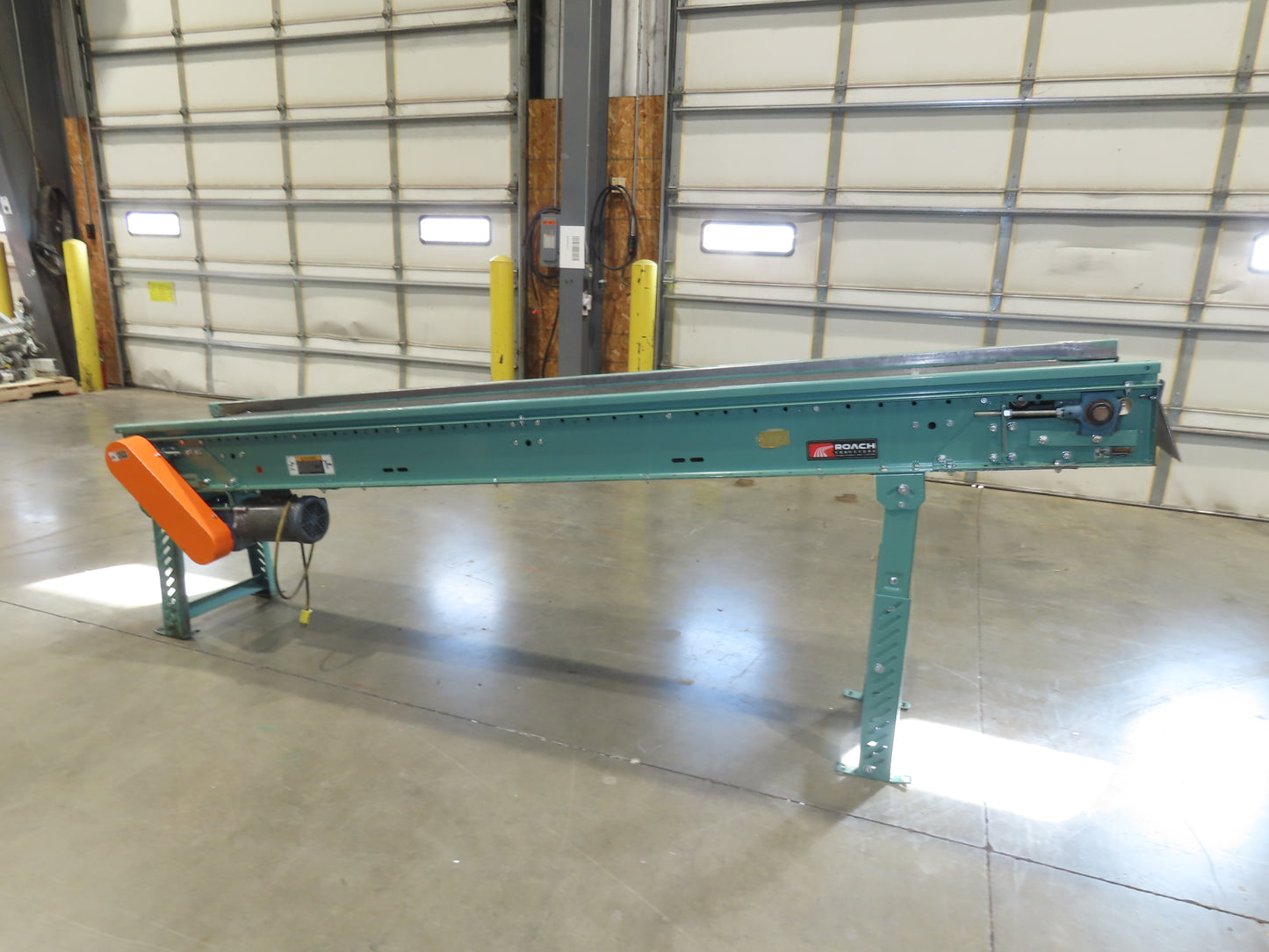 Roach 18"x 10' Slider Bed Incline Conveyor 11.5"Belt 115V 1PH 56FPM 29-45"H