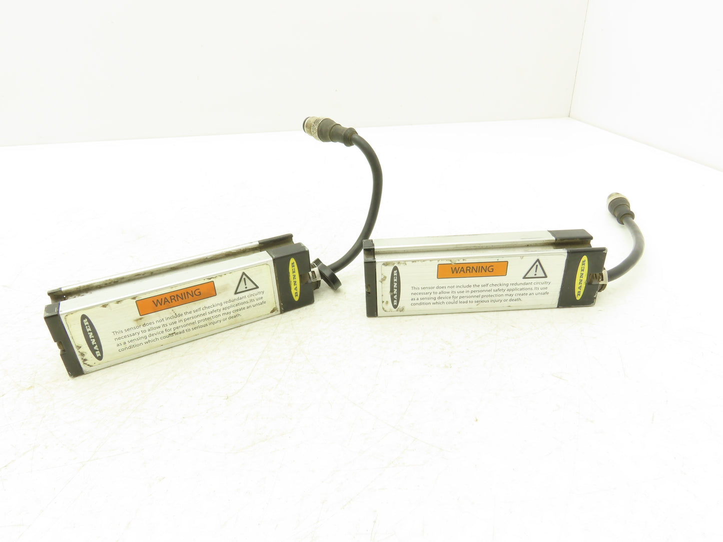 Banner Part Sensing Light Curtain Set 67mm Protected Height 300mm- 2m 10-30VDC