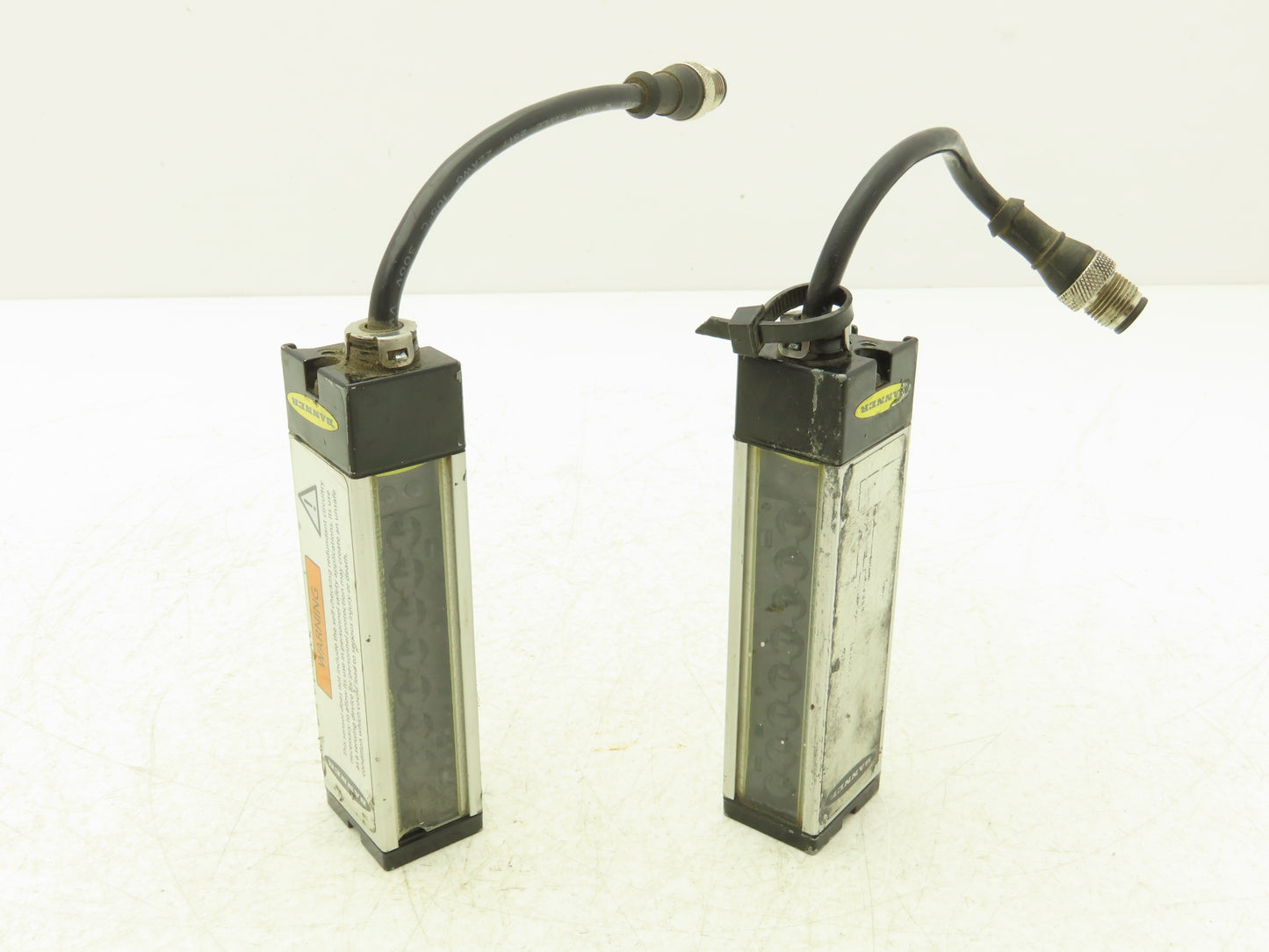 Banner Part Sensing Light Curtain Set 67mm Protected Height 300mm- 2m 10-30VDC