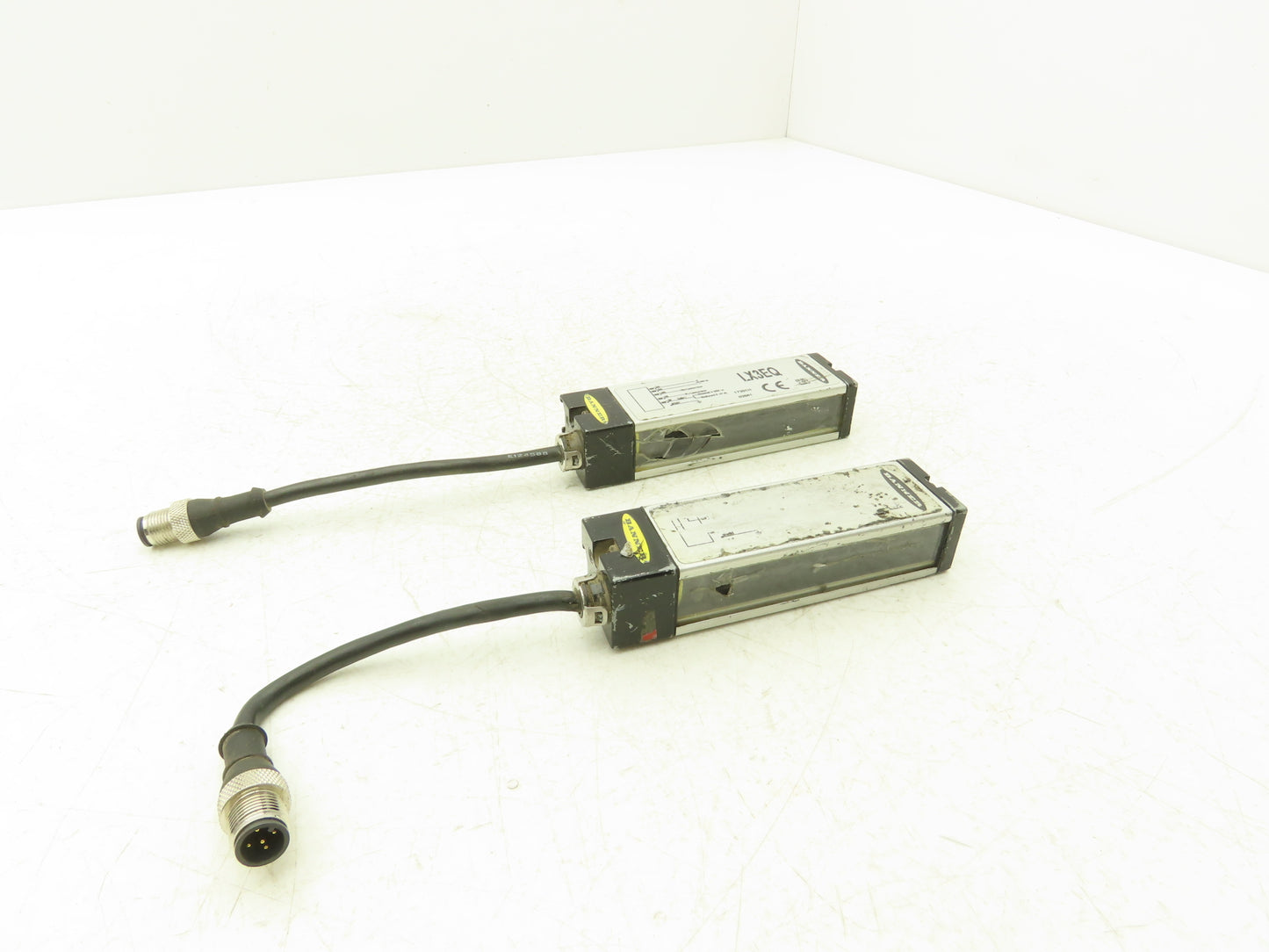 Banner Part Sensing Light Curtain Set 67mm Protected Height 300mm- 2m 10-30VDC