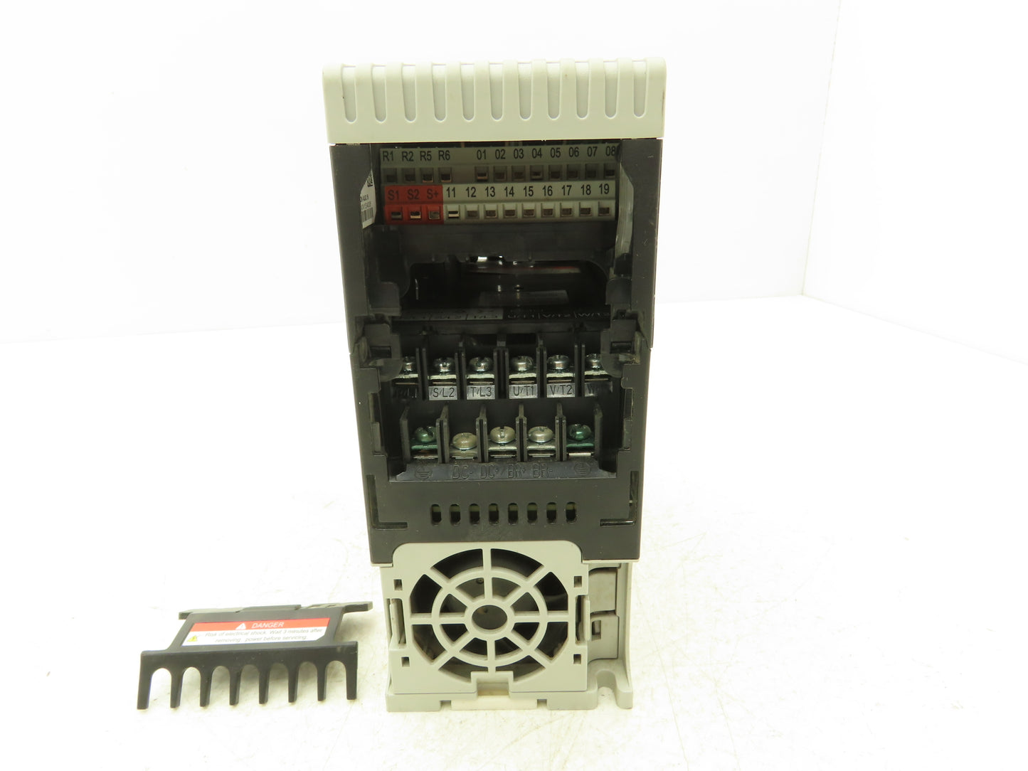 Allen Bradley 25B-D6P0N104 Powerflex 525 3Hp VFD AC Drive 480V 50/60Hz FRN 4.001