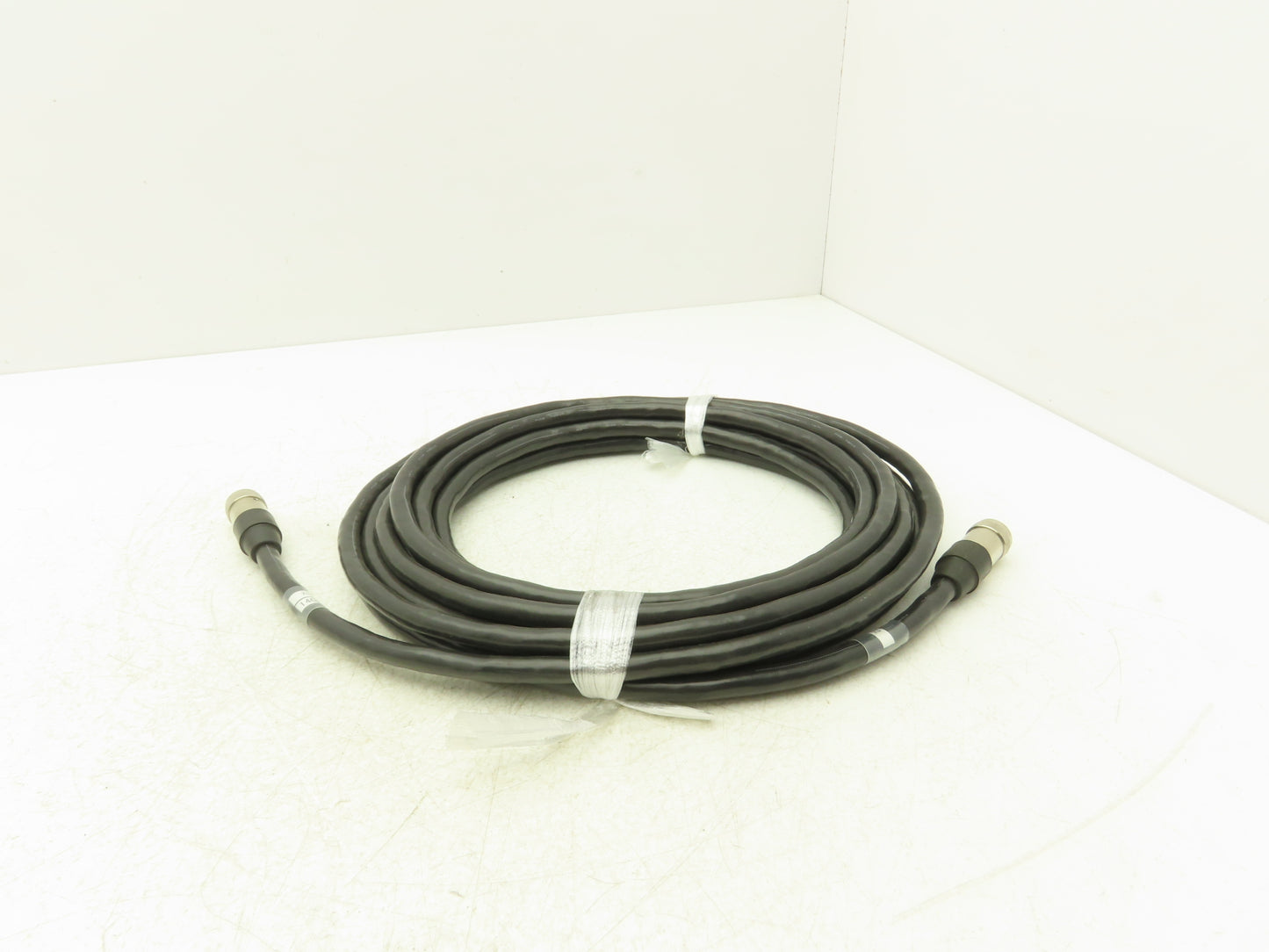 Yaskawa 142313-1 CBL-XR005-1 Cable Motoman Robot Teach Pendant 8 Meter