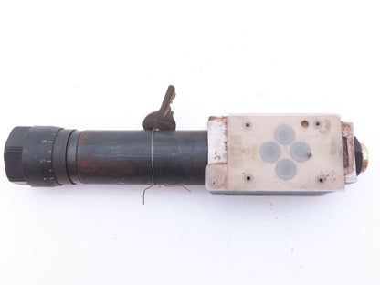 Rexroth ZDR 6 DP3-43/75YM Hydraulic Pressure Reducing Valve Sandwich Plate