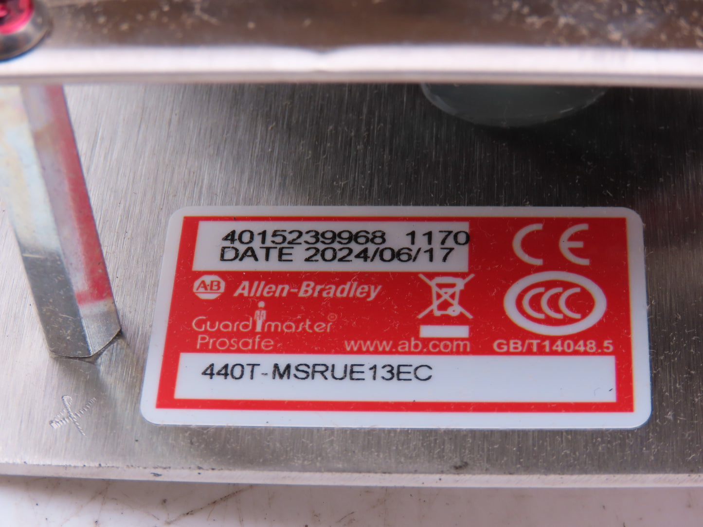 Allen Bradley 440T-MSRUE13EC Guardmaster Trapped Key Interlock Solenoid Release