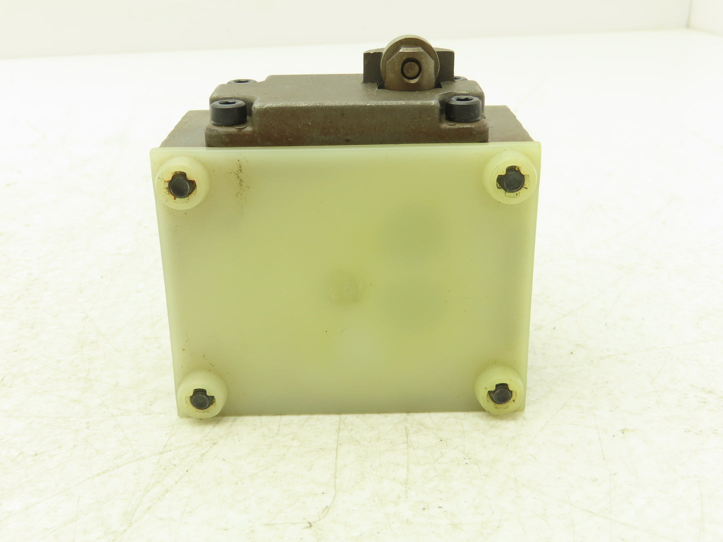 Toyooki Kogyo HFD1-KG2K-1M-02 Hydraulic Flow Control Valve Manual Dial 7MPA