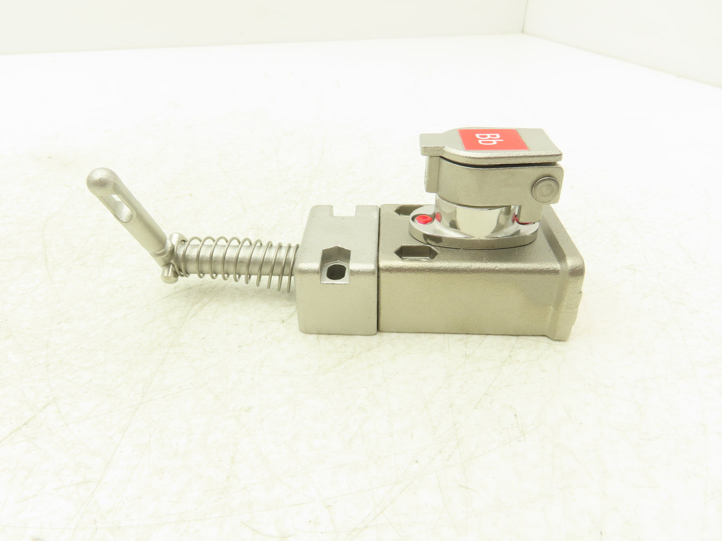 Allen Bradley 440T-MSALE10BB Guardmaster Trapped Key Interlock Switch No Key