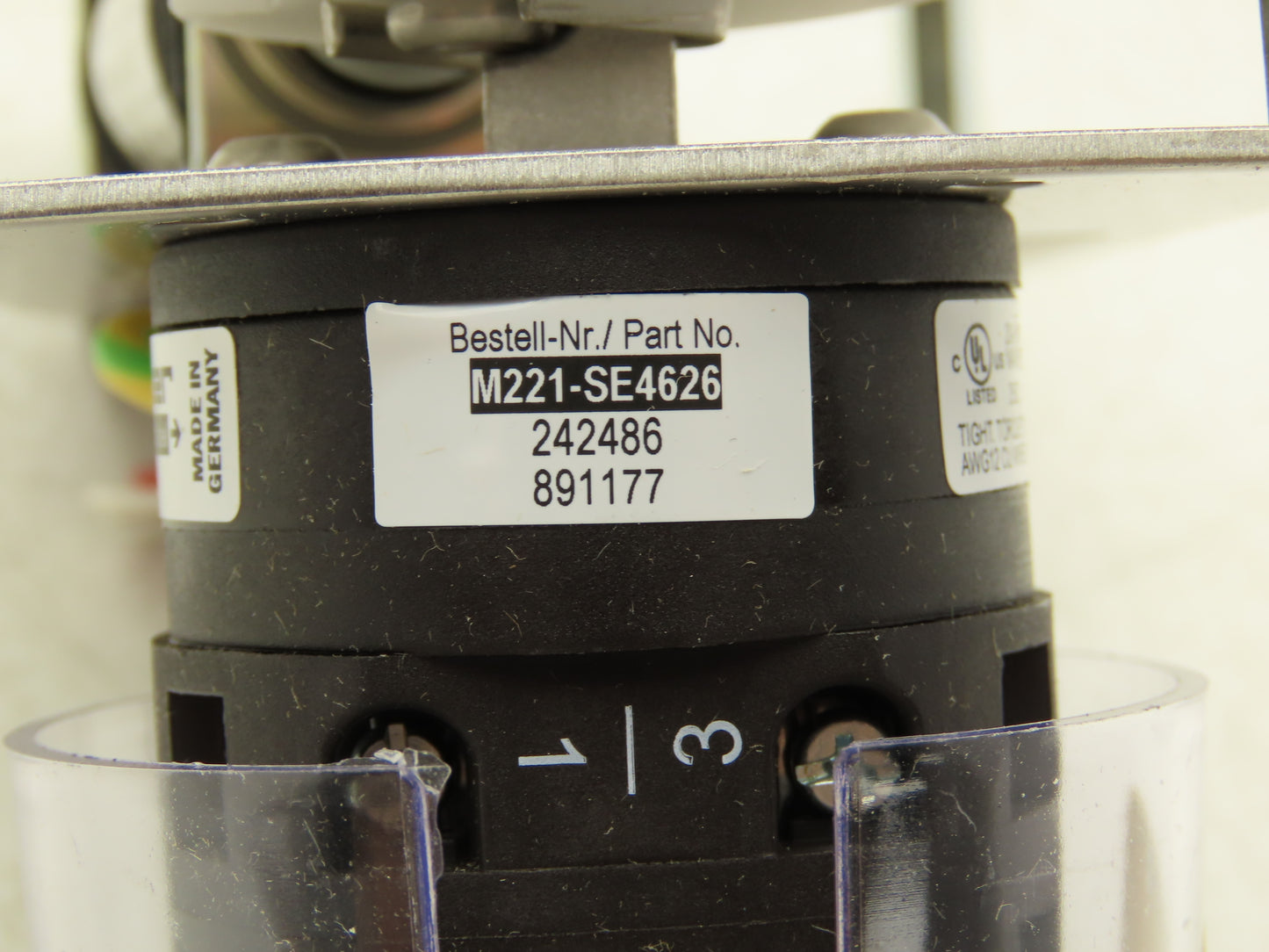 Allen Bradley 440T-MSRUE13EB Guardmaster Trapped Key Interlock Solenoid Release