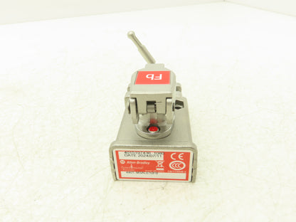 Allen Bradley 440T-MSALE10FB Guardmaster Trapped Key Interlock Switch with Key
