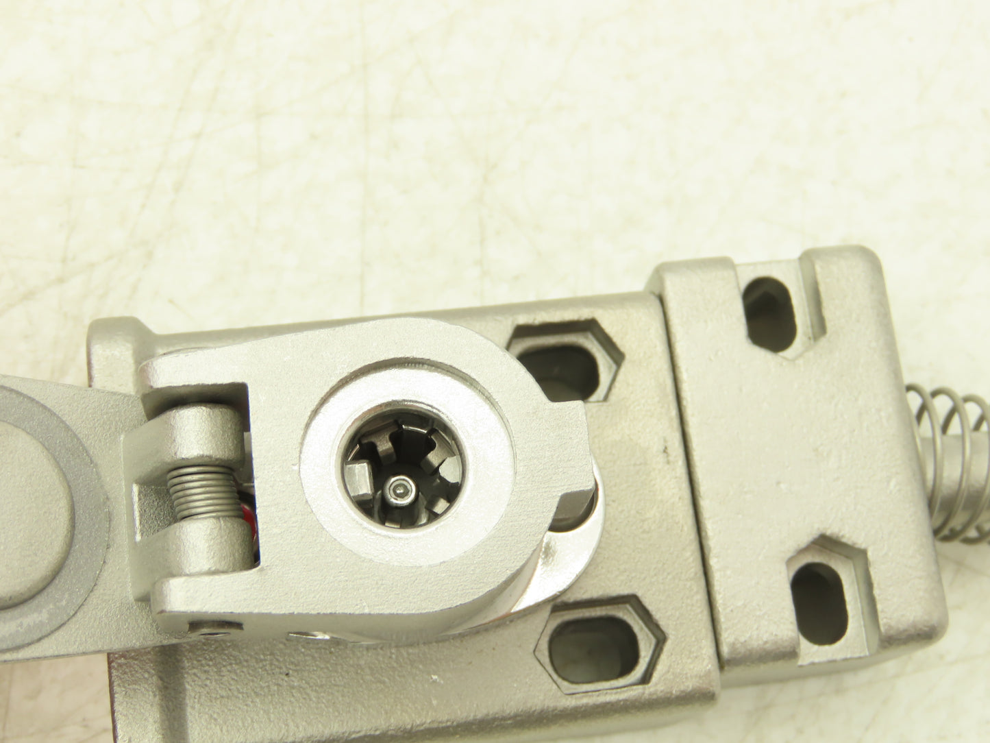 Allen Bradley 440T-MSALE10FB Guardmaster Trapped Key Interlock Switch with Key