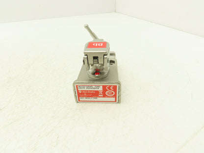 Allen Bradley 440T-MSALE10BB Guardmaster Trapped Key Interlock Switch With Key