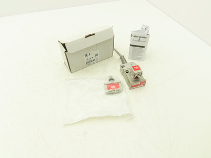 Allen Bradley 440T-MSALE10BB Guardmaster Trapped Key Interlock Switch With Key