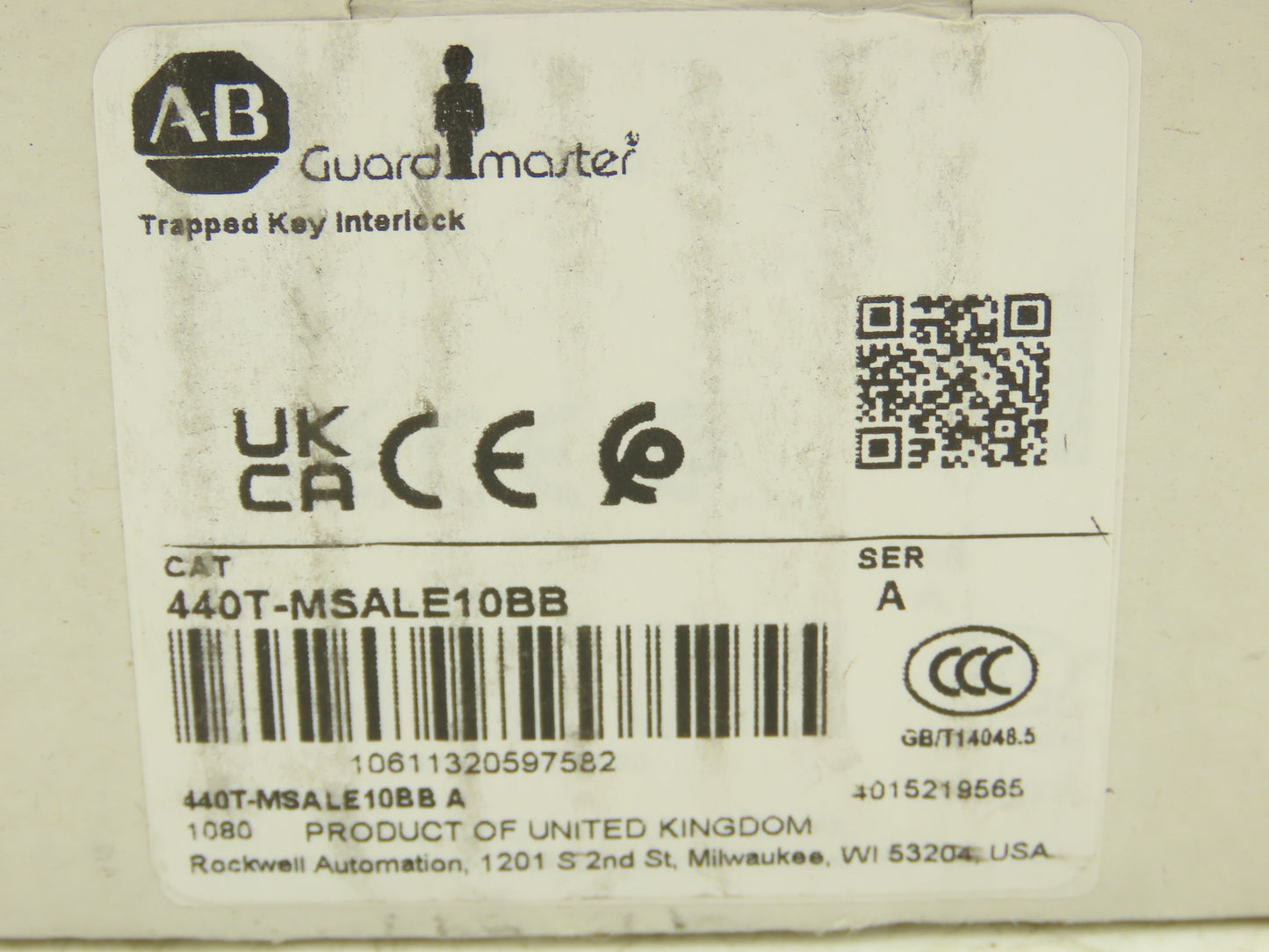 Allen Bradley 440T-MSALE10BB Guardmaster Trapped Key Interlock Switch With Key
