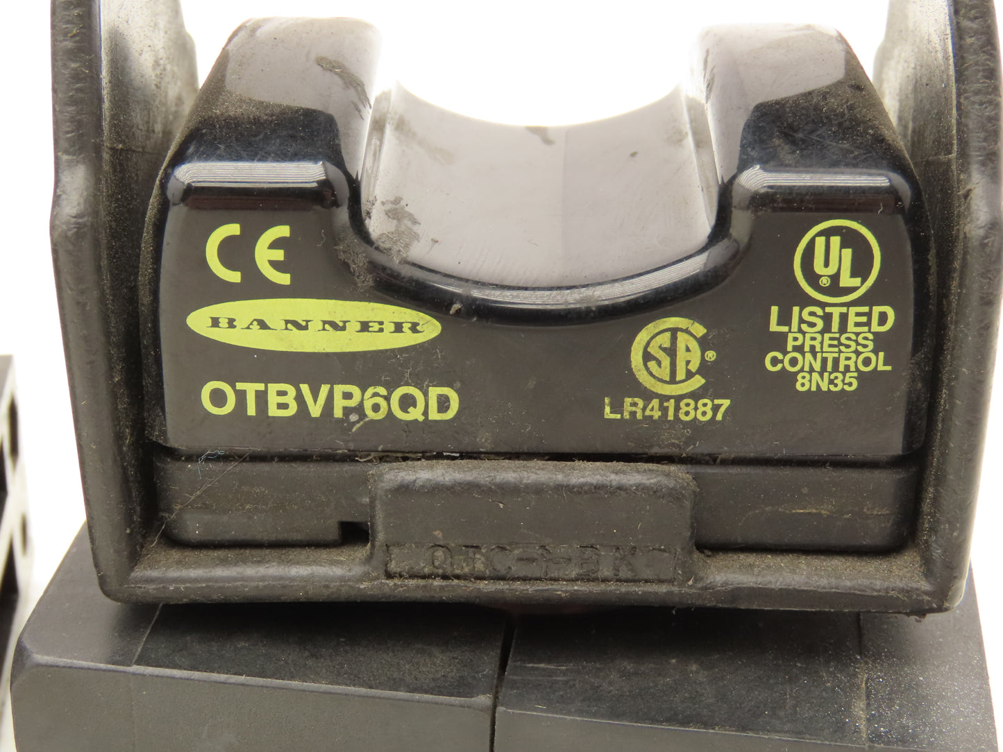 Banner OTBVP6QD Opto-Touch Button Switch Sensor Lot of 4