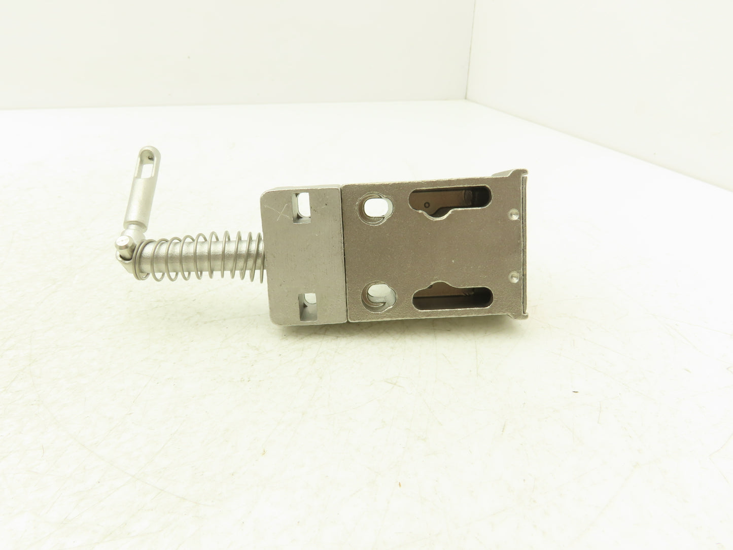 Allen Bradley 440T-MSALE10DC Guardmaster Trapped Key Interlock Switch With Key