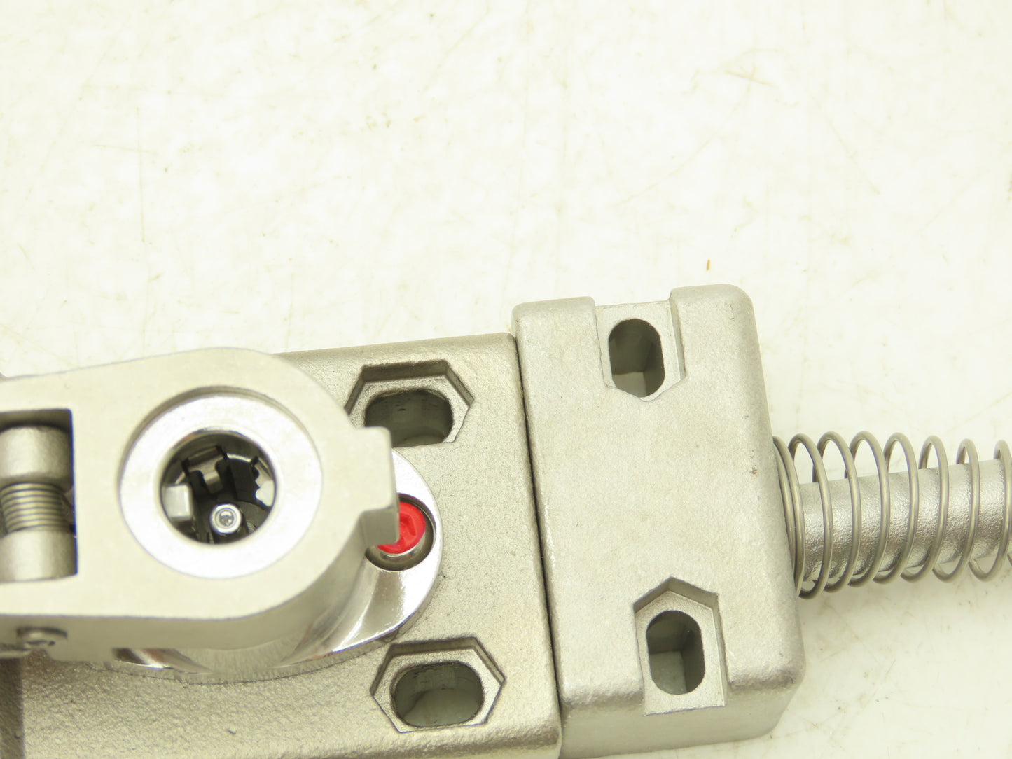 Allen Bradley 440T-MSALE10DC Guardmaster Trapped Key Interlock Switch With Key