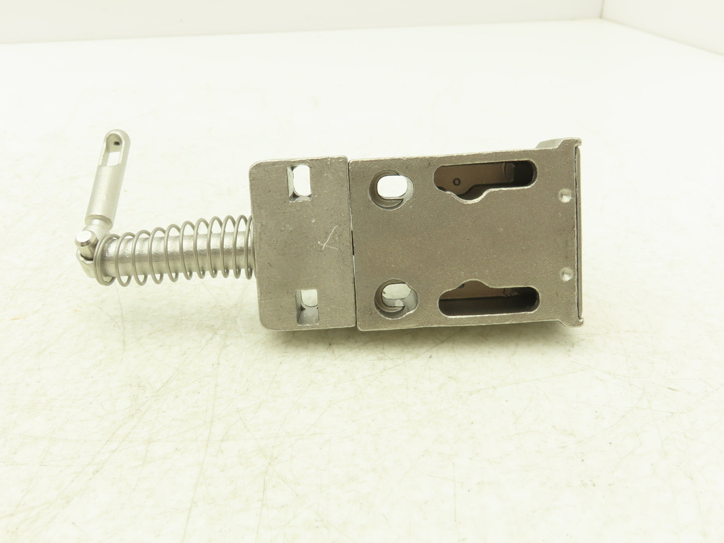 Allen Bradley 440T-MSALE10FC Guardmaster Trapped Key Interlock Switch With Key