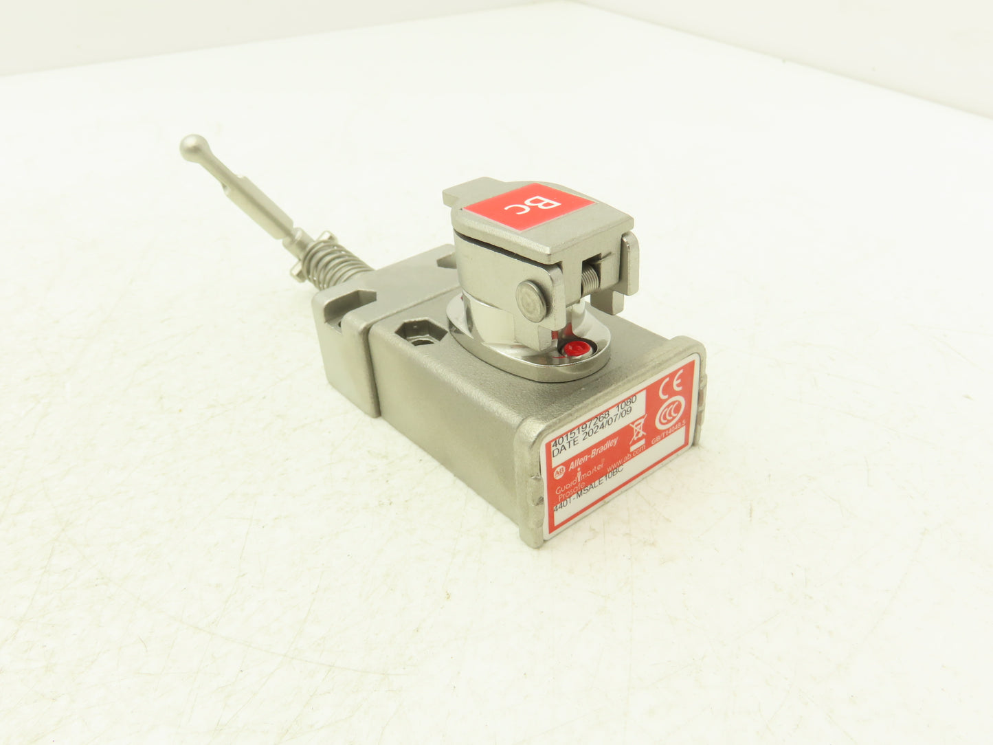Allen Bradley 440T-MSALE10BC Guardmaster Trapped Key Interlock Switch No Key