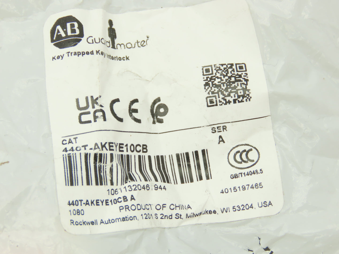 Allen Bradley 440T-AKEYE10CB Guardmaster Trapped Key Interlock Key Cb  Lot of 2