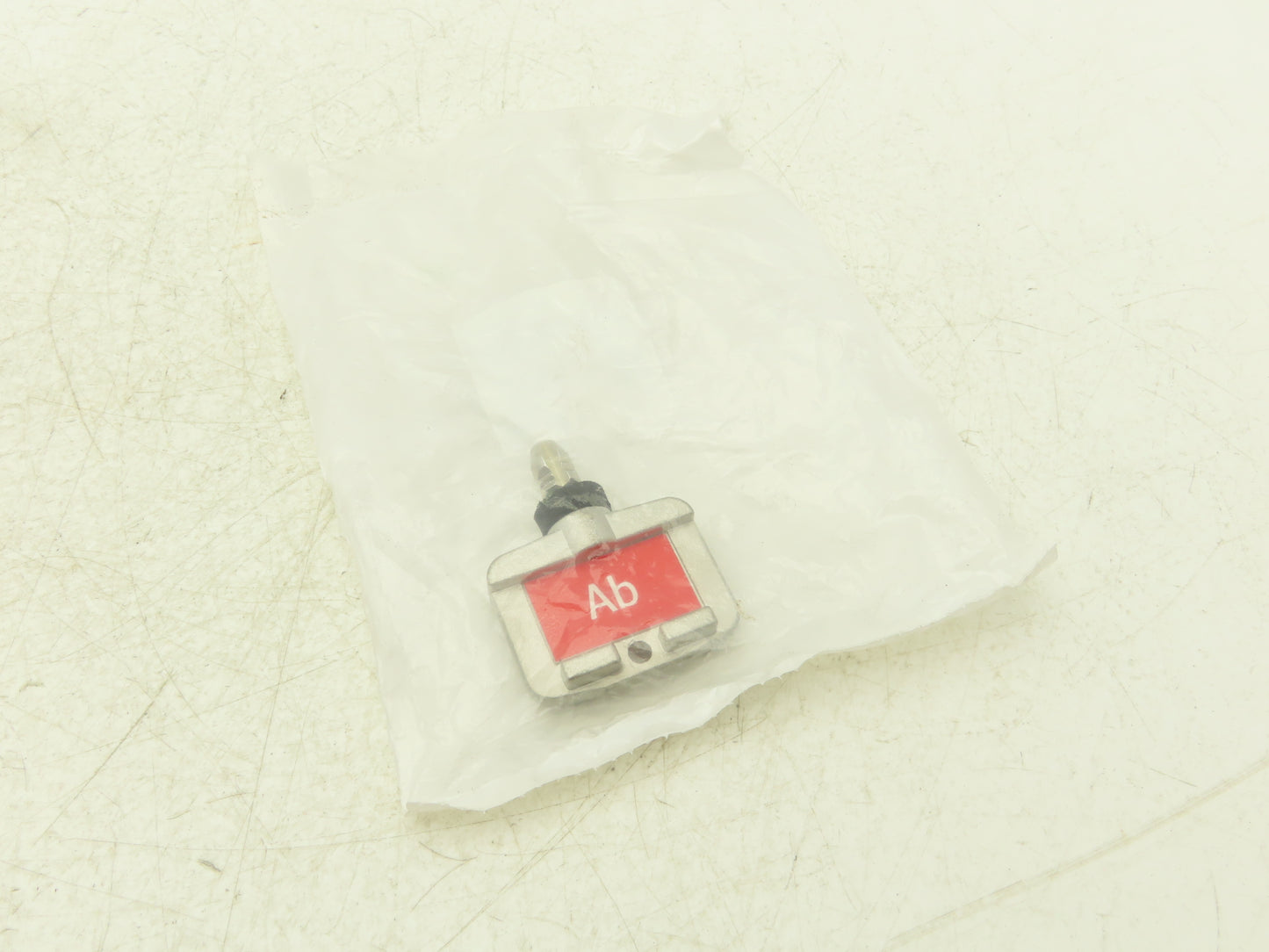 Allen Bradley 440T-AKEYE10AB Guardmaster Trapped Key Interlock Key Ab