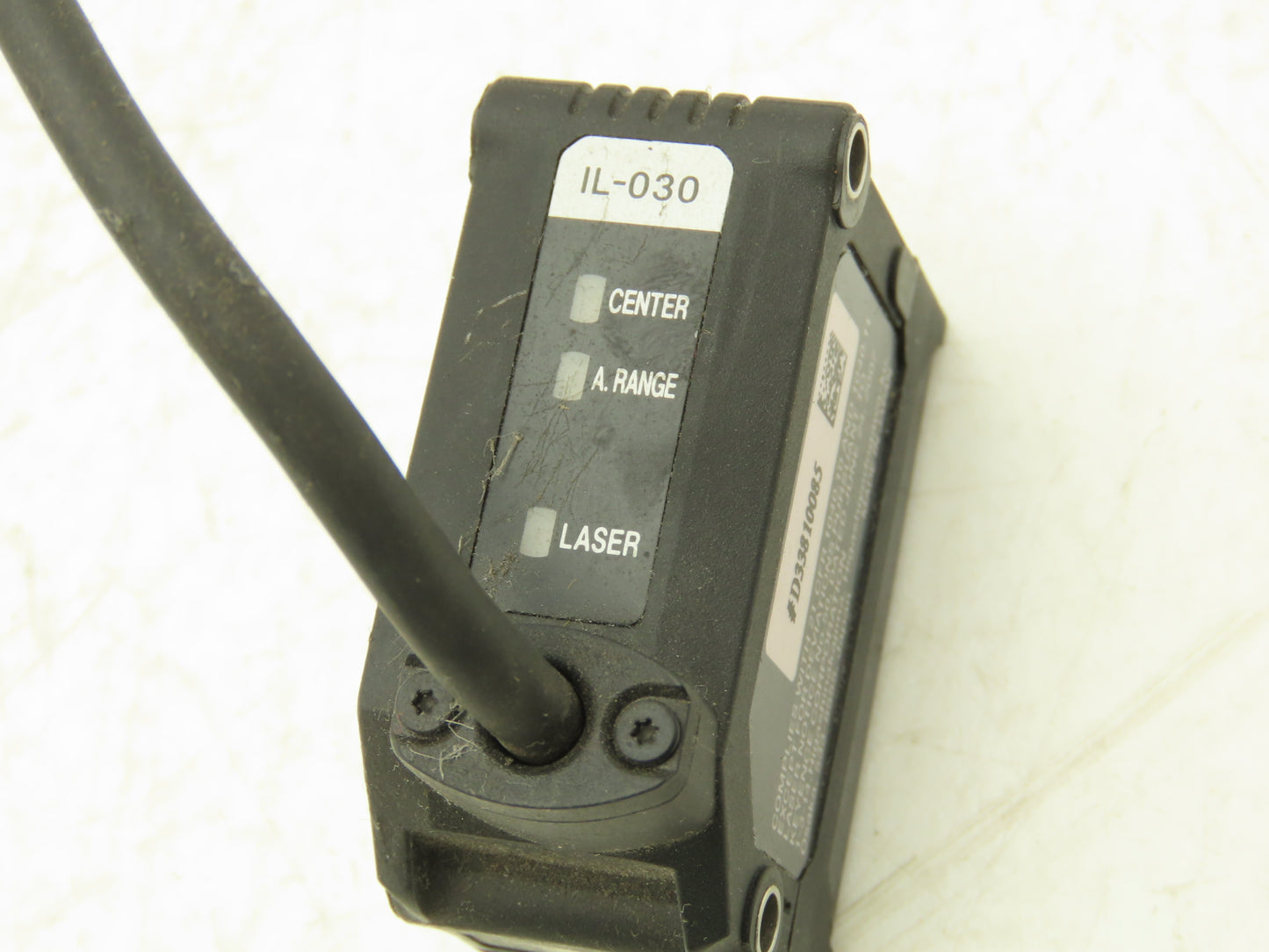 Keyence IL-030 CMOS Multi-Function Analog Laser Sensor 20 to 45 mm Range