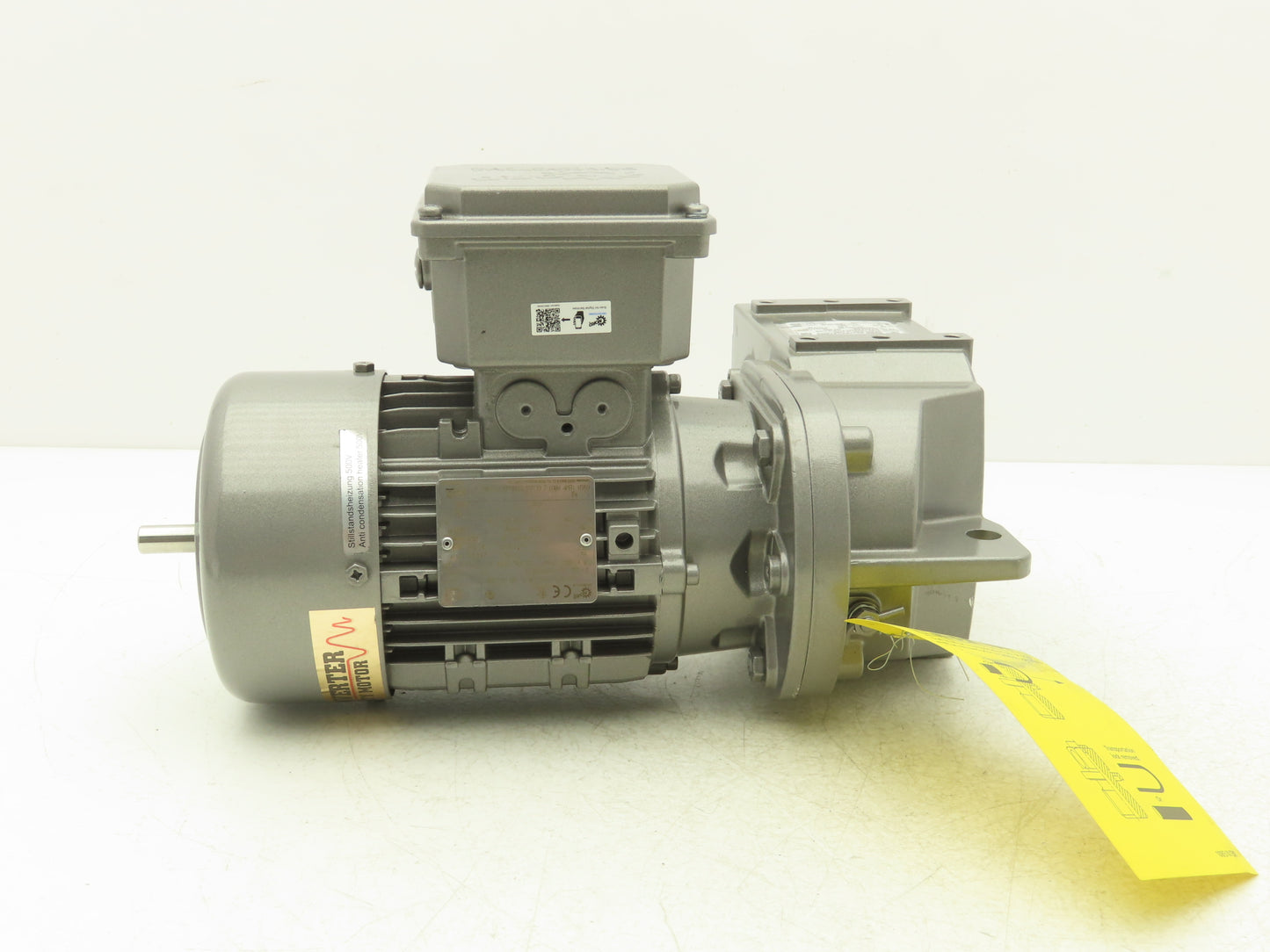 Nord SK 0182.1AXZGH-71LP/2 CUS Gear Motor 4.85 Ratio 581rpm .55kw 230/400V