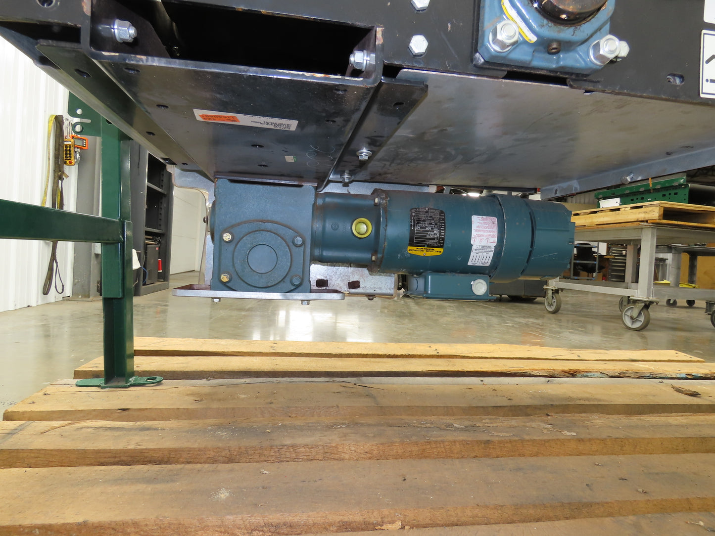 Dematic 25"W x 60"L Slider Bed Conveyor 18" Belt 1.5Hp 3PH Belt Drive 220 FPM