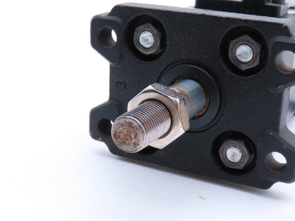 SMC CE2F40-210 Pneumatic Cylinder Scale 40mm Bore 210mm Stroke With Lock 145 PSI