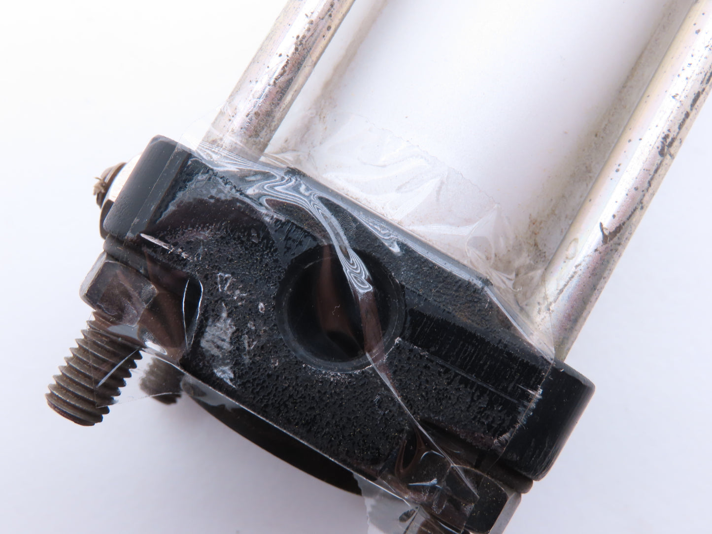 SMC CE2F40-210 Pneumatic Cylinder Scale 40mm Bore 210mm Stroke With Lock 145 PSI