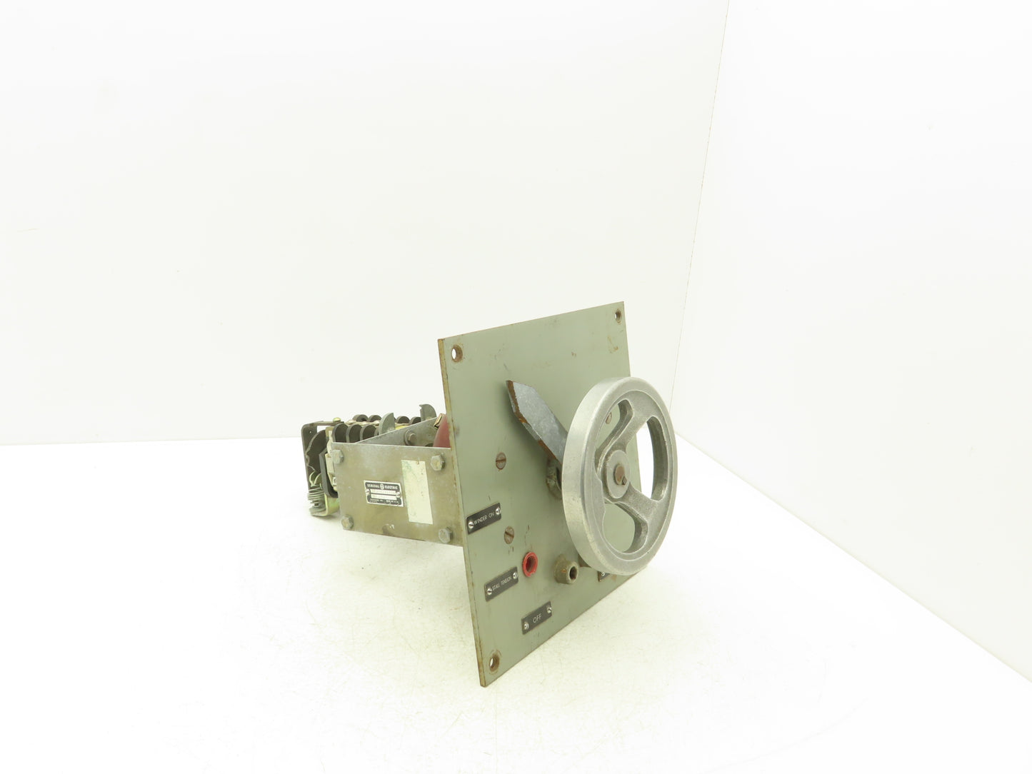 General Electric IC2960A102R DC Motor Switch and Speed Control Panel Mount